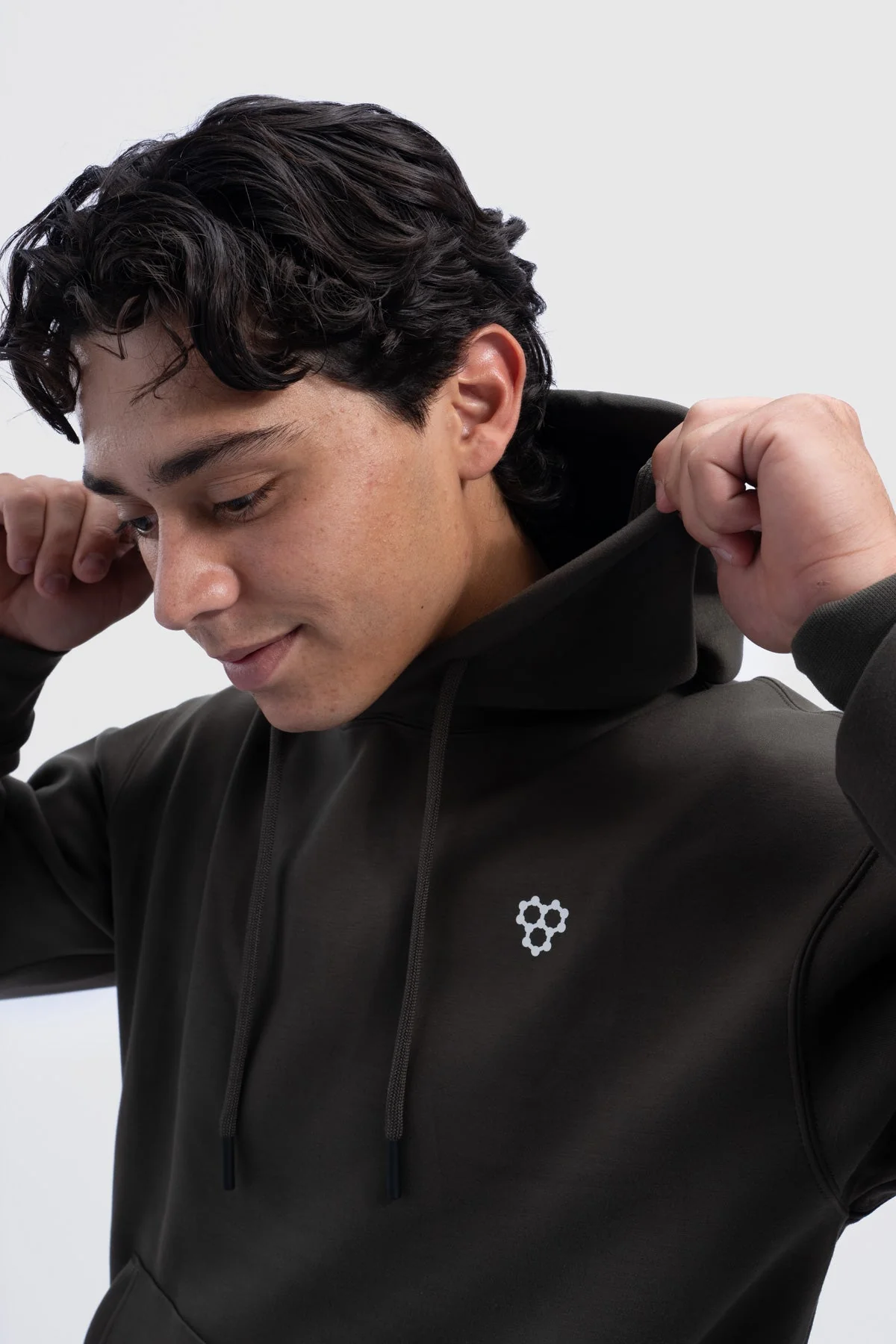 Men’s CourtIQ™ Performance Hoodie - Image 3